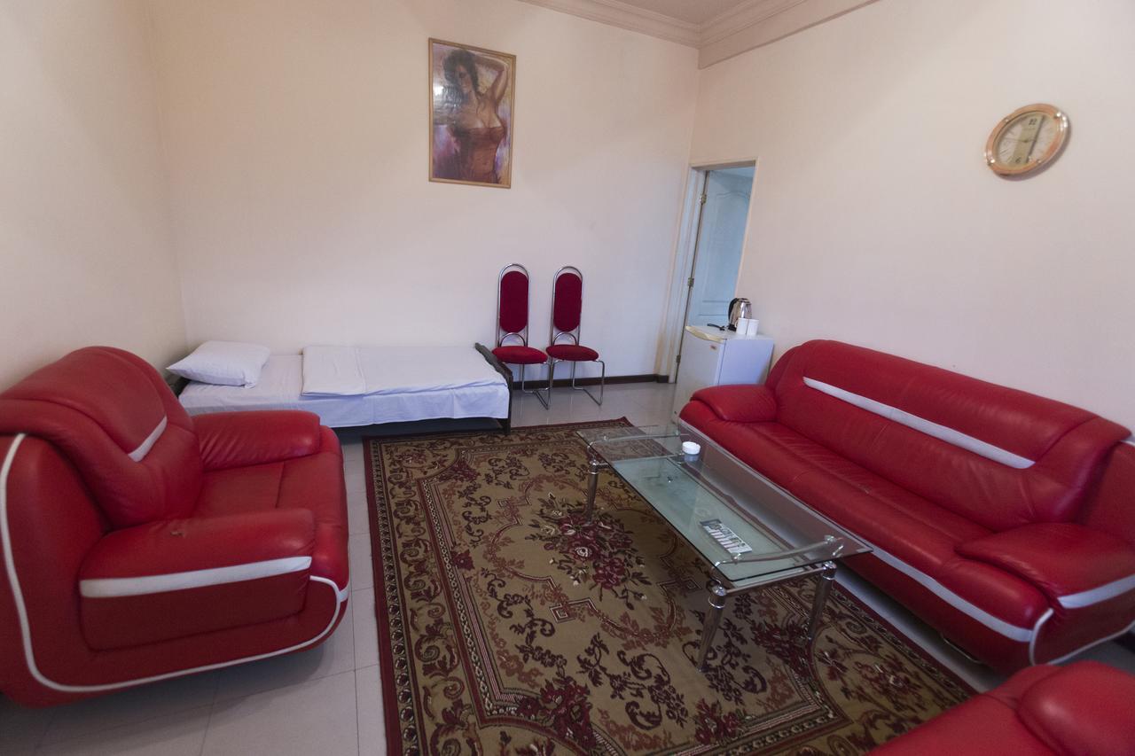 Aratta Hotel Argavand Ngoại thất bức ảnh