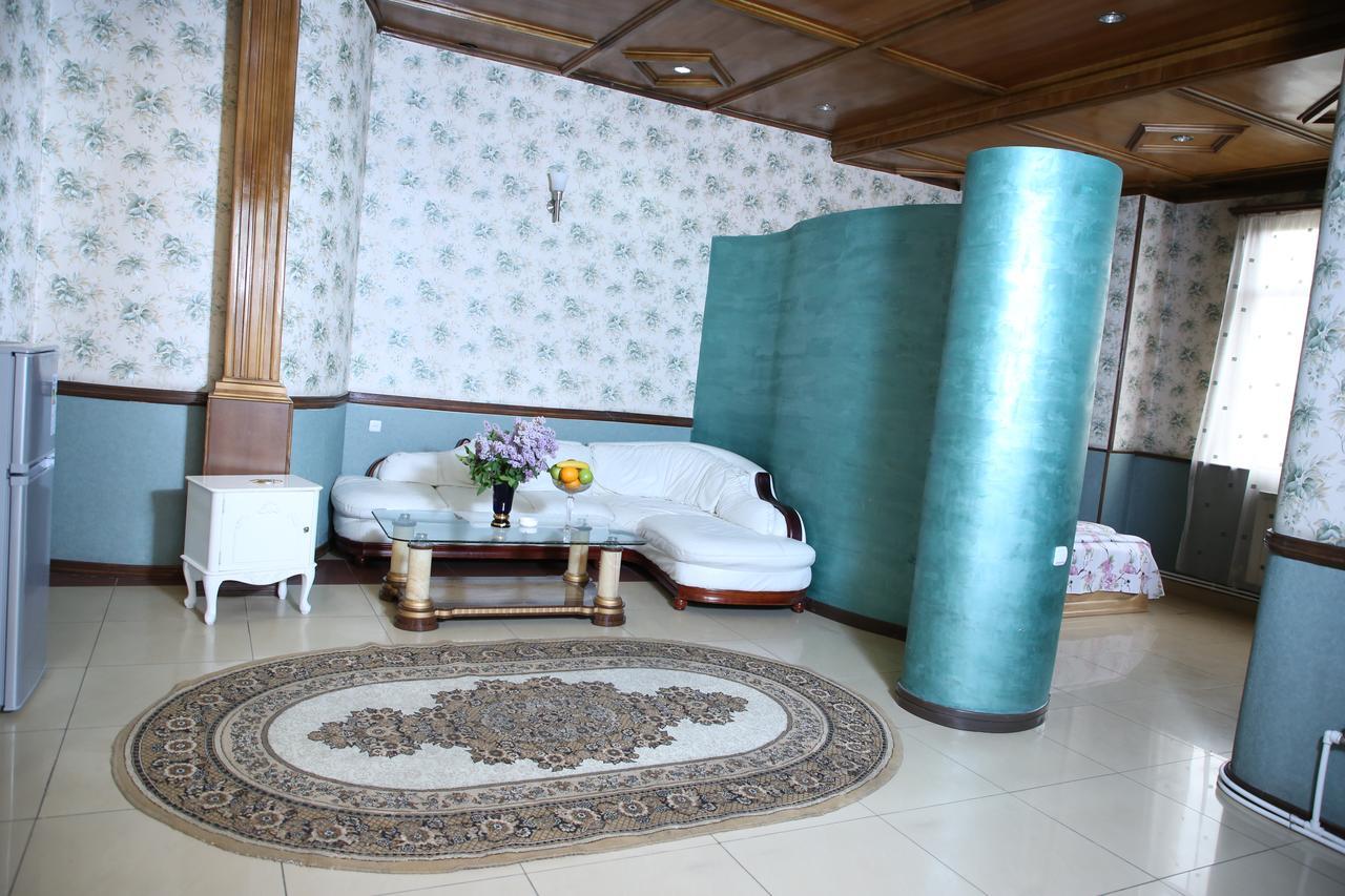 Aratta Hotel Argavand Ngoại thất bức ảnh