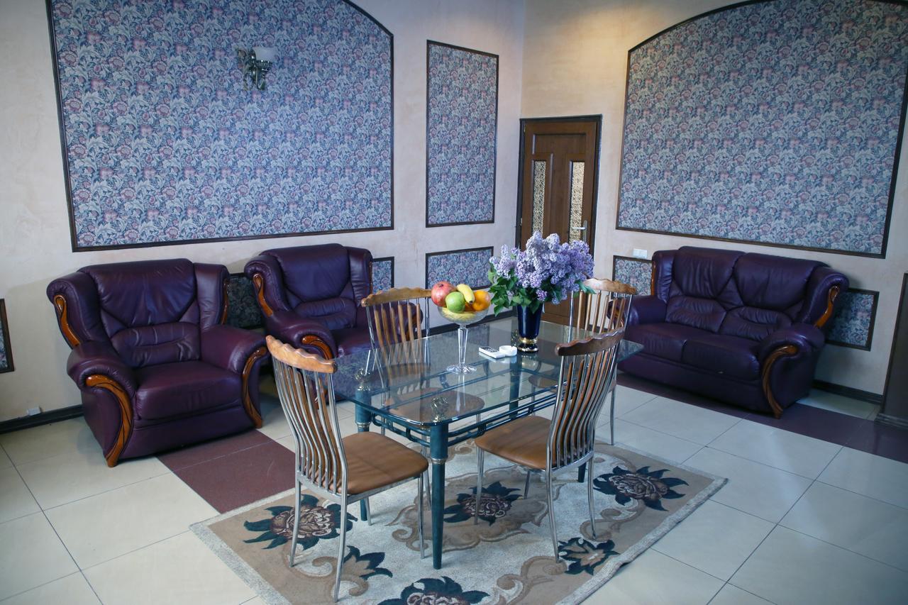 Aratta Hotel Argavand Ngoại thất bức ảnh